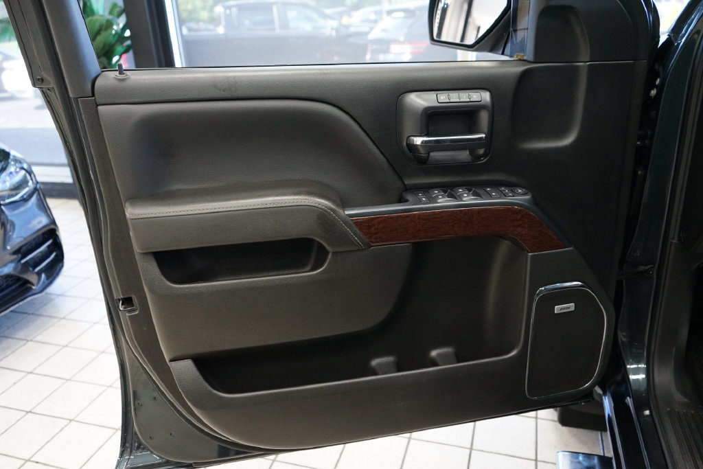 Used 2018 GMC Sierra 1500 SLT AWD/4WD image 23