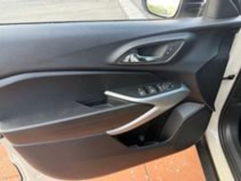 New 2026 Chevrolet Trax RS w/ Driver Confidence Package FWD image 7