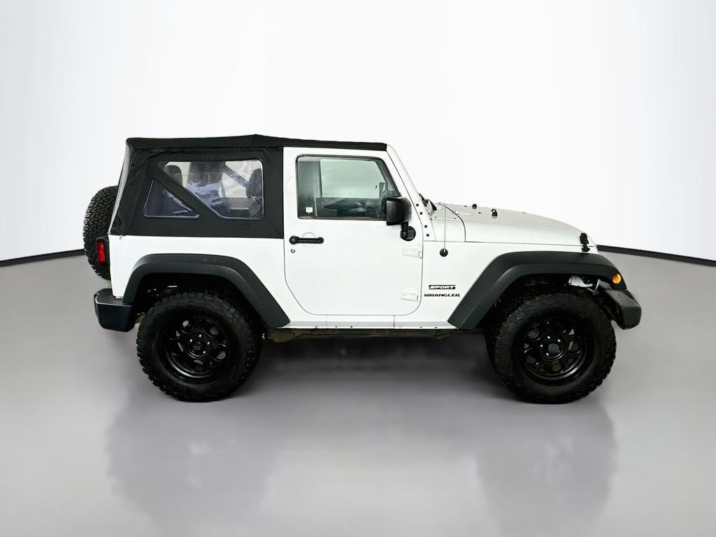 Used 2015 Jeep Wrangler Sport w/ Connectivity Group AWD/4WD image 8