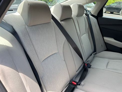 Used 2025 Honda Accord LX image 27