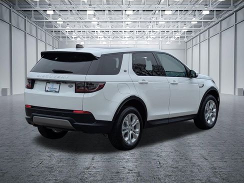 Used 2022 Land Rover Discovery Sport S image 5