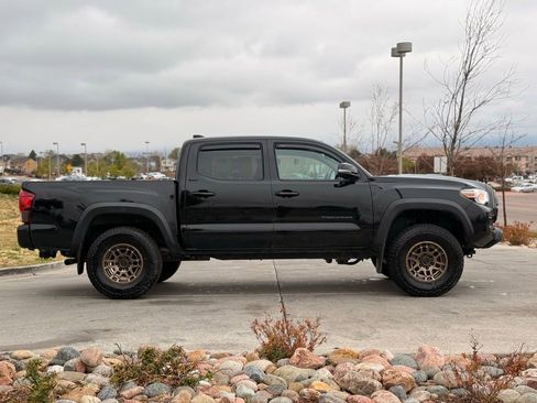 Used 2023 Toyota Tacoma 4x4 Double Cab w/ Trail Edition image 10