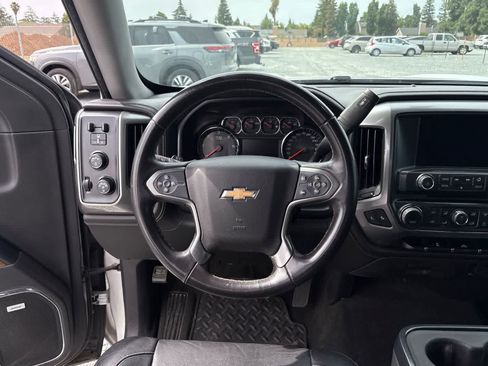 Used 2018 Chevrolet Silverado 1500 LTZ w/ Sport Package AWD/4WD image 16
