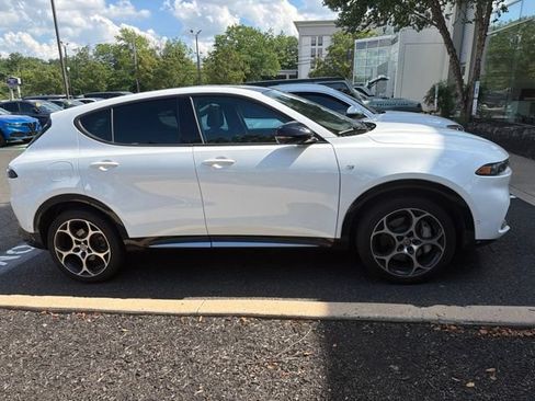 Used 2024 Alfa Romeo Tonale Ti w/ Active Assist Package AWD/4WD image 3