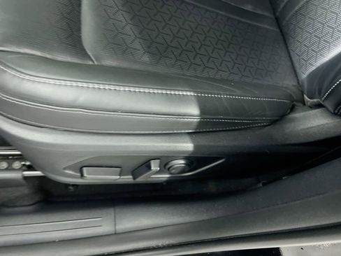 Used 2022 Kia Sorento S image 13