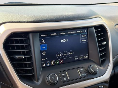 Used 2023 GMC Acadia Denali w/ Denali Ultimate Package image 15