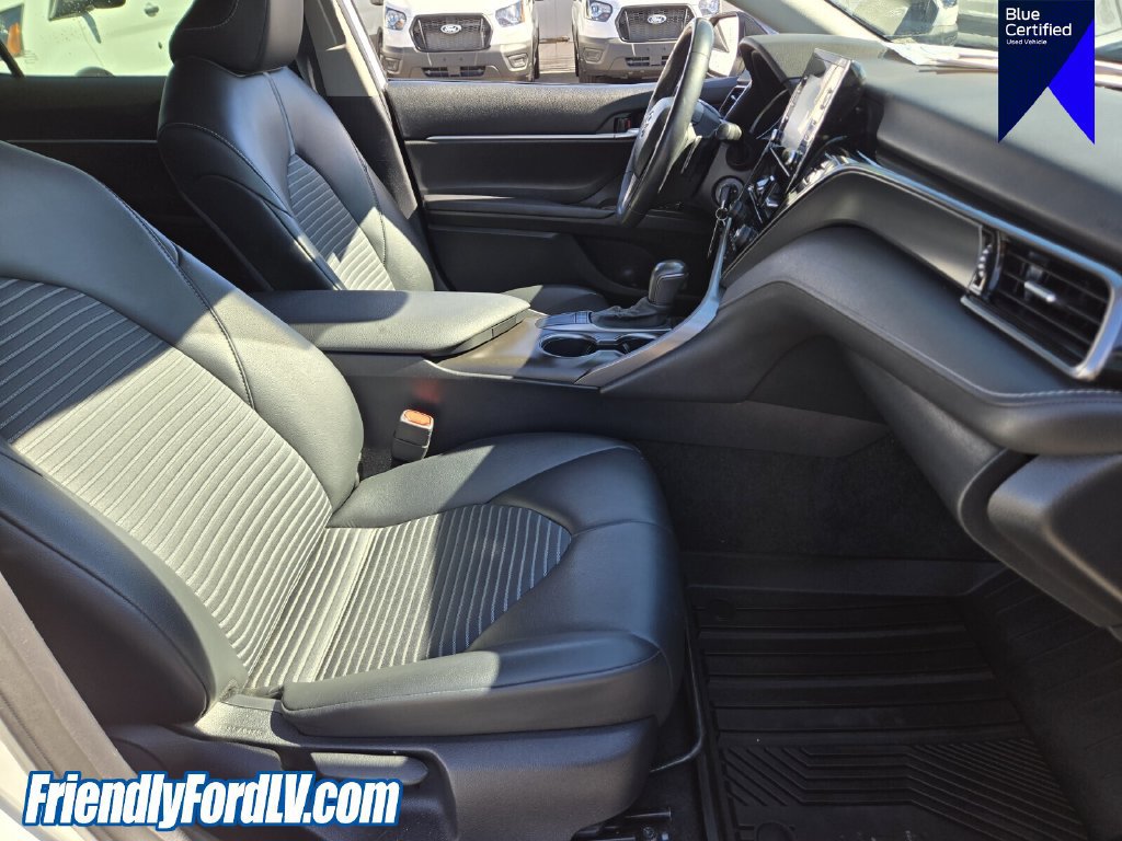 Used 2023 Toyota Camry SE FWD image 18