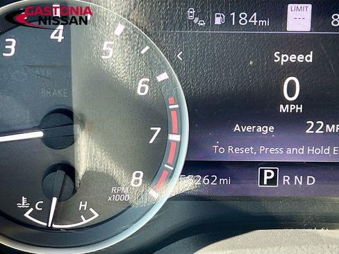 Used 2021 Nissan Titan SV w/ SV Convenience Package image 15