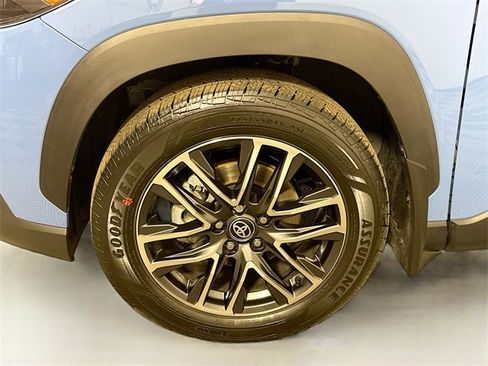 Certified 2026 Toyota Corolla Cross XLE w/ Convenience Package image 4