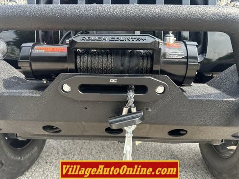 Used 2016 Jeep Wrangler Unlimited Sport AWD/4WD image 10