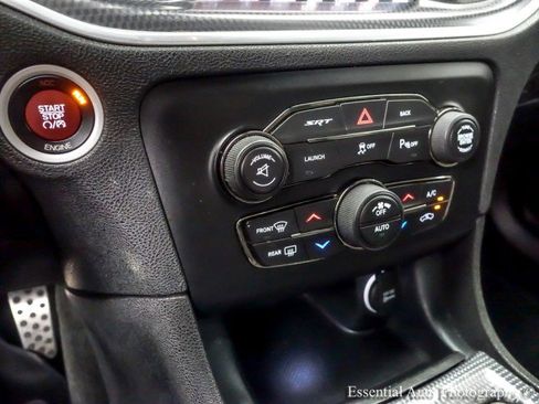 Used 2016 Dodge Charger SRT Hellcat RWD image 22