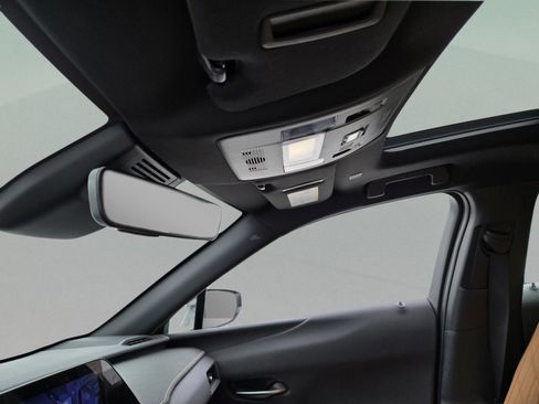Used 2025 Lexus UX 300h FWD w/ Accessory Package (Z2) image 15