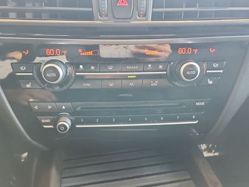 Used 2018 BMW X5 sDrive35i RWD image 19