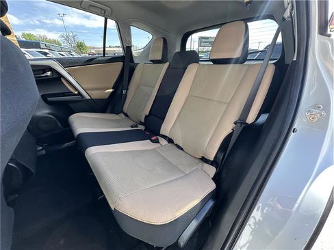Used 2018 Toyota RAV4 XLE w/ Plus Extra Value Package image 16
