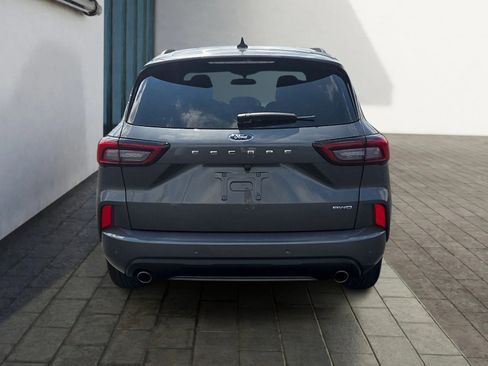 Certified 2023 Ford Escape ST-Line w/ Tech Pack #1 AWD/4WD image 4