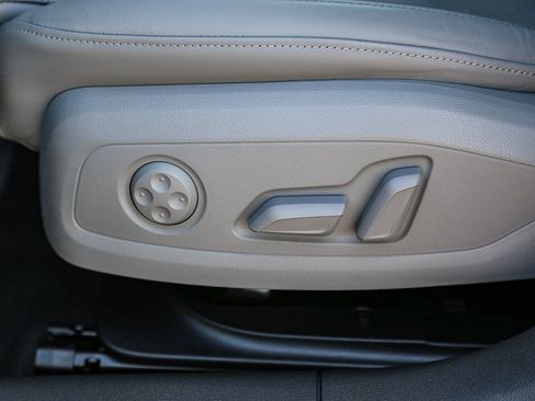 Certified 2024 Audi A4 2.0T allroad Premium Plus w/ Premium Plus Package image 23