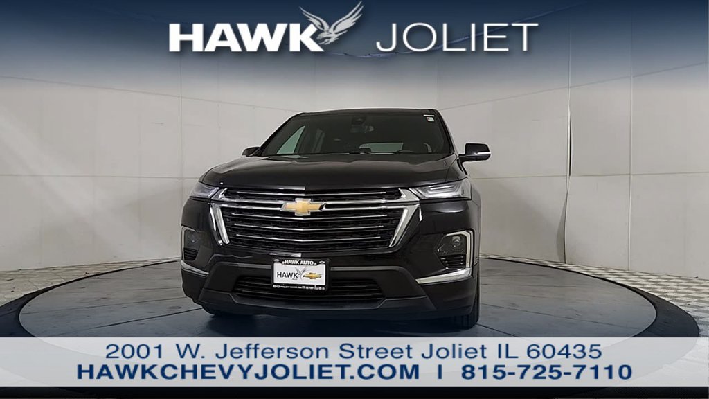 Used 2023 Chevrolet Traverse LT FWD image 3