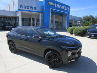 New 2025 Chevrolet Trax ACTIV w/ Sunroof Package image 1
