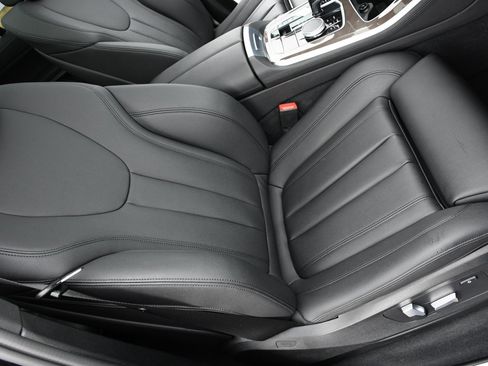 Used 2022 BMW X5 xDrive40i w/ Premium Package image 18