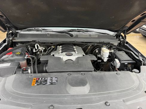 Used 2020 Cadillac Escalade ESV Luxury RWD image 38