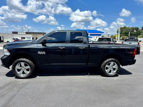 Used 2019 RAM 1500 Express w/ Express Value Package AWD/4WD image 1