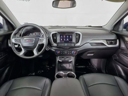 Used 2023 GMC Terrain SLE w/ Driver Convenience Package image 24