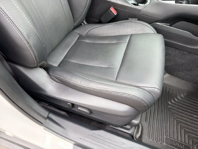 Certified 2025 Subaru Outback Touring AWD/4WD image 26