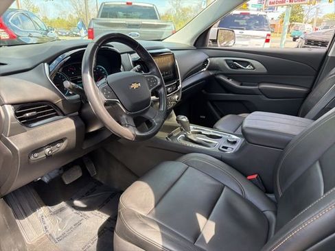 Used 2018 Chevrolet Traverse LT AWD/4WD image 14