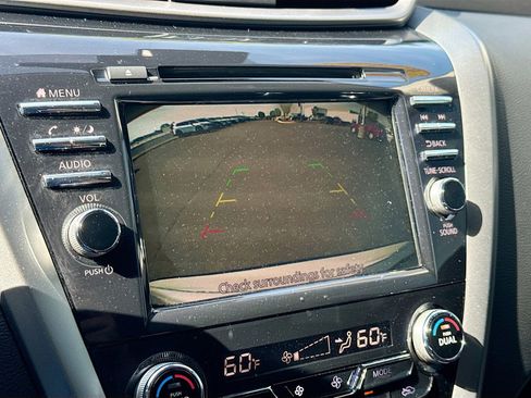 Used 2024 Nissan Murano SV w/ SV Midnight Edition Package FWD image 13