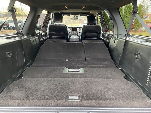 Certified 2017 Ford Expedition EL Platinum image 11