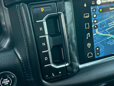 Used 2023 GMC Yukon XL Denali image 30