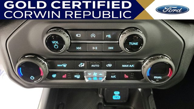 Used 2025 Ford Bronco Outer Banks AWD/4WD image 20