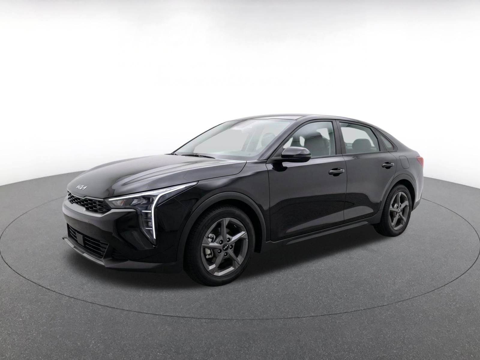Used 2026 Kia K4 FWD image 3