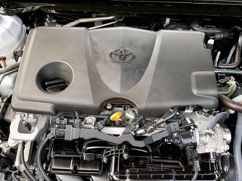 Used 2024 Toyota Camry SE FWD image 32