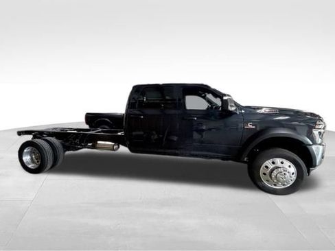 New 2026 RAM 5500 Tradesman AWD/4WD image 5