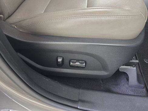 Used 2018 Hyundai Santa Fe Sport 2.0T FWD image 29