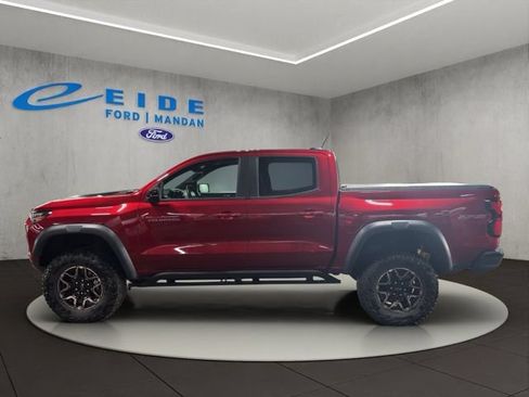 Used 2024 Chevrolet Colorado ZR2 w/ Technology Package AWD/4WD image 10