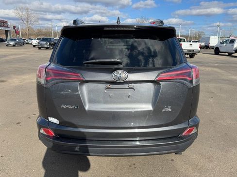 Used 2018 Toyota RAV4 LE w/ All Weather Liner Package image 4