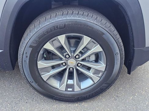 New 2026 Chevrolet Equinox LT AWD/4WD image 9