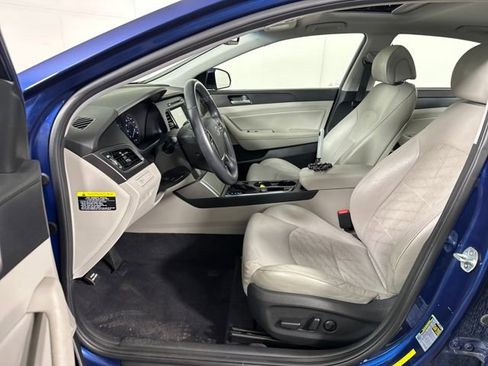 Used 2017 Hyundai Sonata Sport w/ Value Edition Package 02 image 11