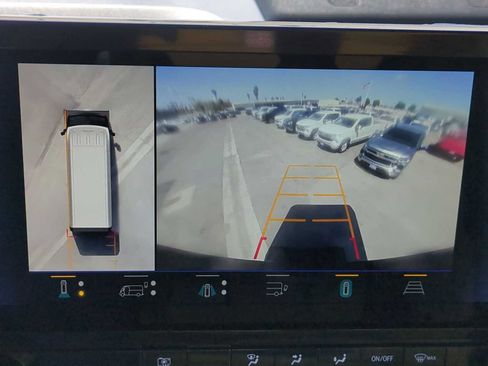 Used 2023 Chevrolet Brightdrop 600 w/ Active Safety Package 2 image 17