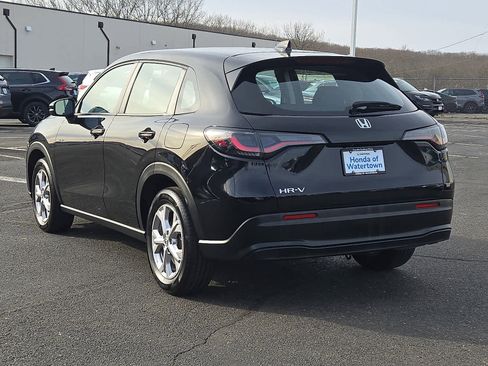 Certified 2023 Honda HR-V LX image 7