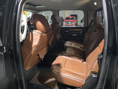 Used 2014 RAM 1500 Laramie Longhorn w/ Convenience Group image 34