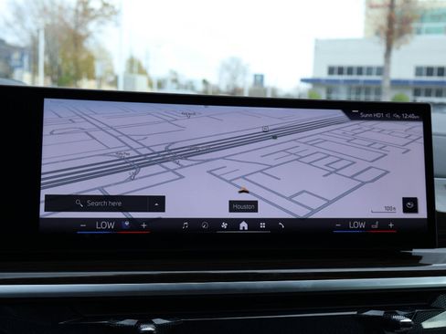 Used 2025 BMW X5 xDrive40i image 26