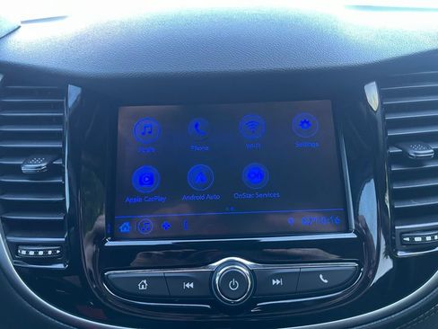 Used 2020 Chevrolet Trax LT image 34