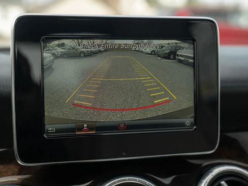 Used 2015 Mercedes-Benz CLA 250 image 22