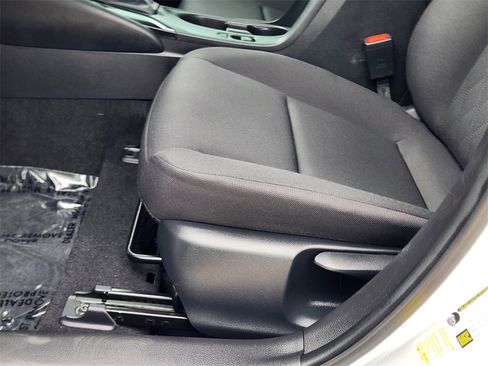 Used 2024 Toyota Corolla LE image 22