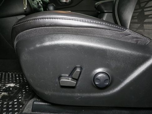 Used 2022 Jeep Cherokee Latitude w/ Sun & Sound Group image 38