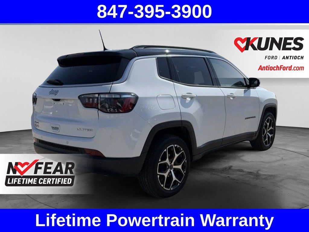 Used 2025 Jeep Compass Limited AWD/4WD image 10
