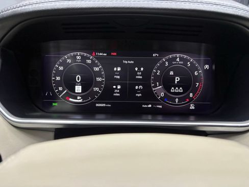 Used 2020 Land Rover Range Rover HSE AWD/4WD image 14
